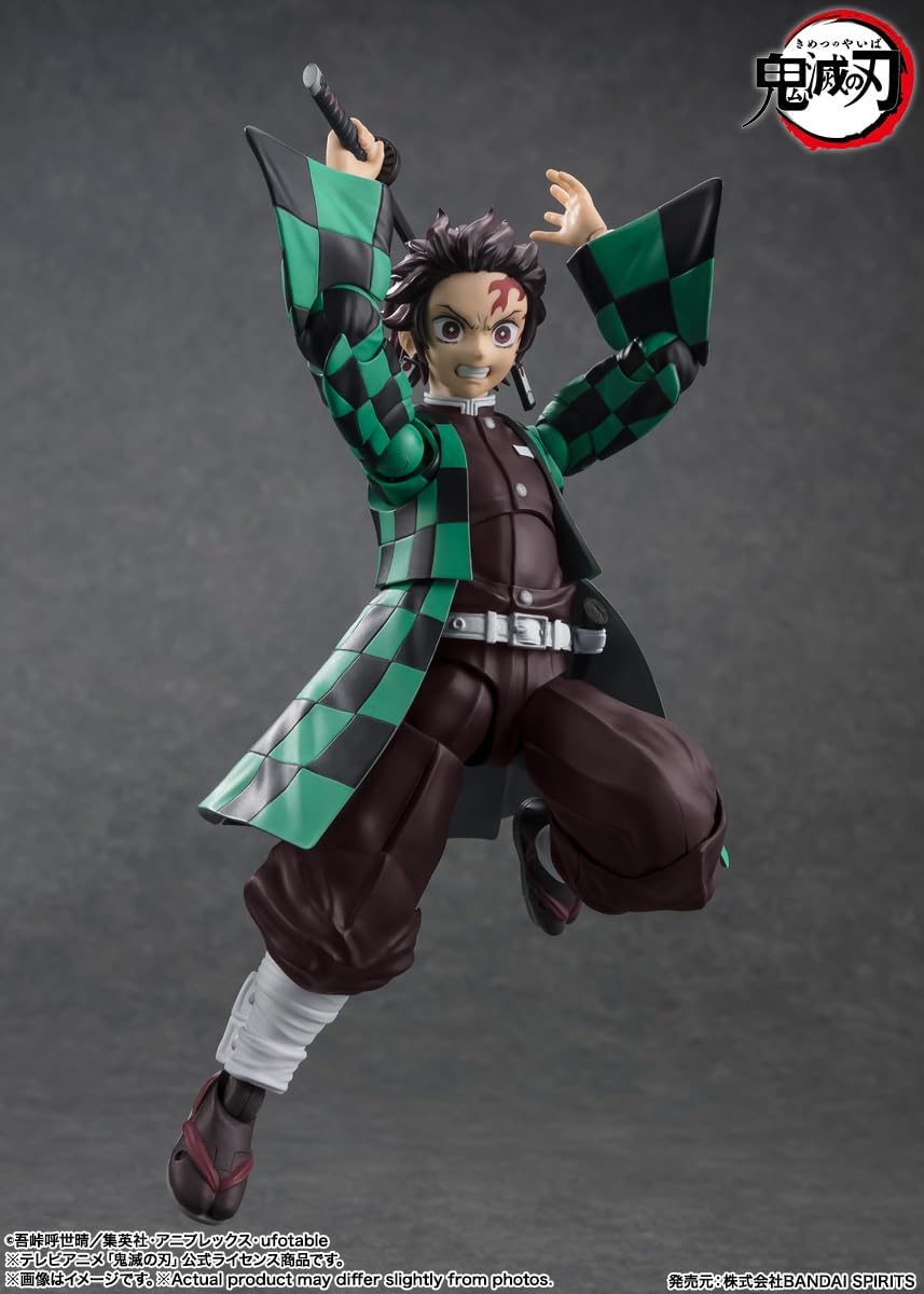 TAMASHII NATIONS - Demon Slayer: Kimetsu No Yaiba Tanjiro Kamado S.H.Figuarts Action Figure