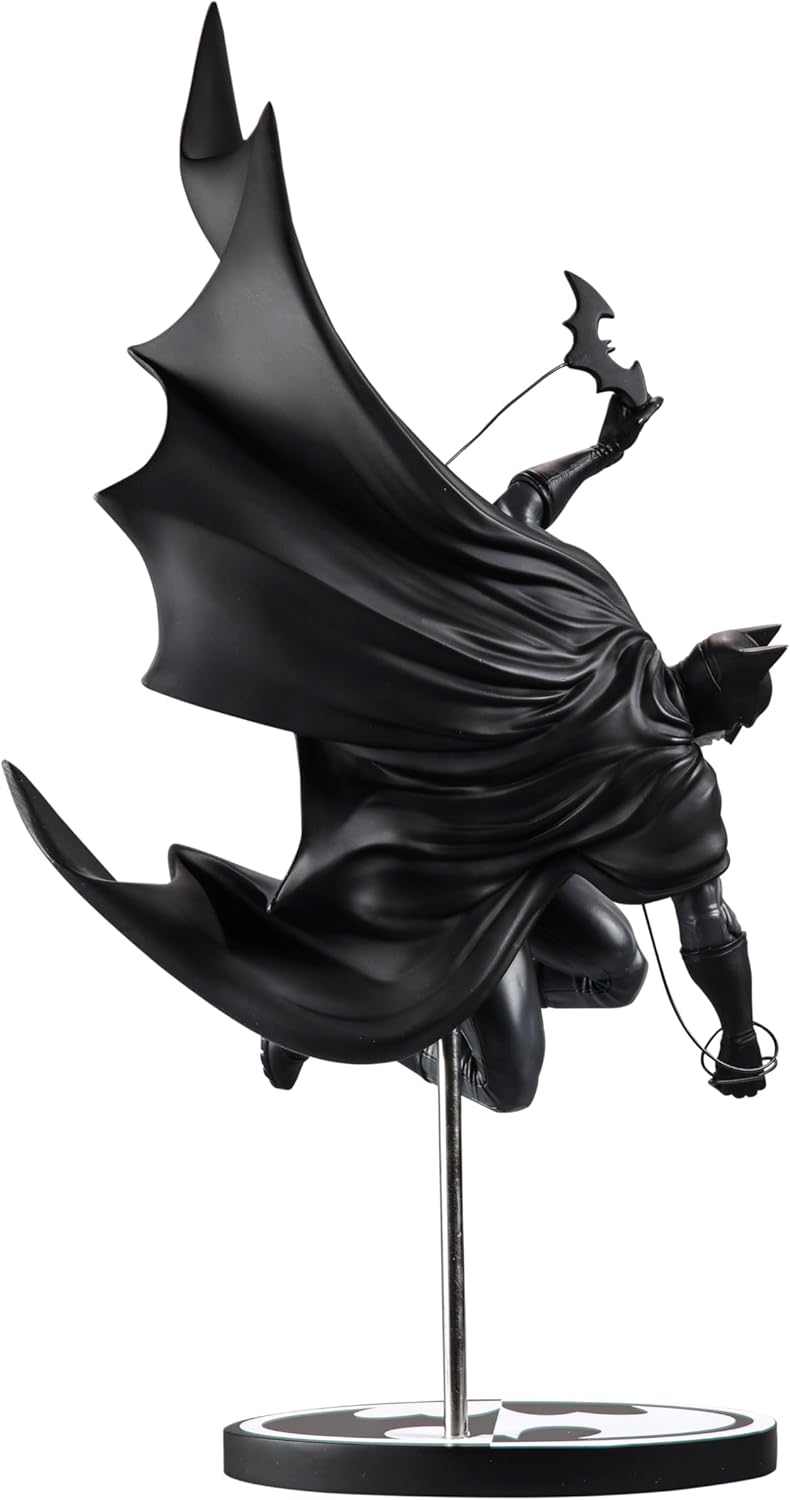 McFarlane Toys - DC Direct Batman by Inhyuk Lee (Batman Black & White) 1:10 Scale Resin Statue