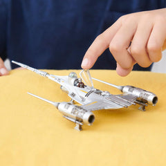 Star Wars Micro Galaxy Squadron The Mandalorian's N-1 Starfighter Class Vehicle with Micro Figure