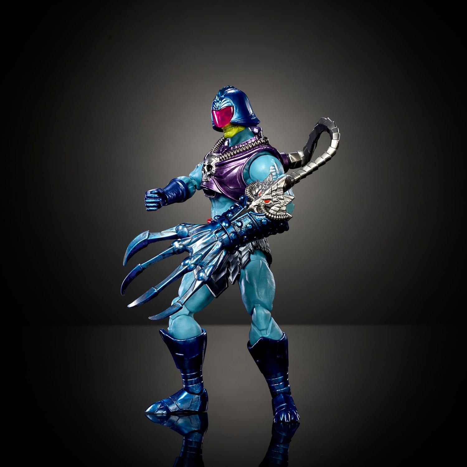 Masters of the Universe Masterverse New Eternia Terror Claws, Skeletor Action Figure & Accessories Set