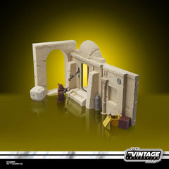 Star Wars The Vintage Collection Streets of Mos Eisley Playset with Jawa