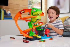 Hot Wheels Toy Car Track Set, City T-Rex Blaze Battle Playset & 1:64 Scale Die-Cast Vehicle