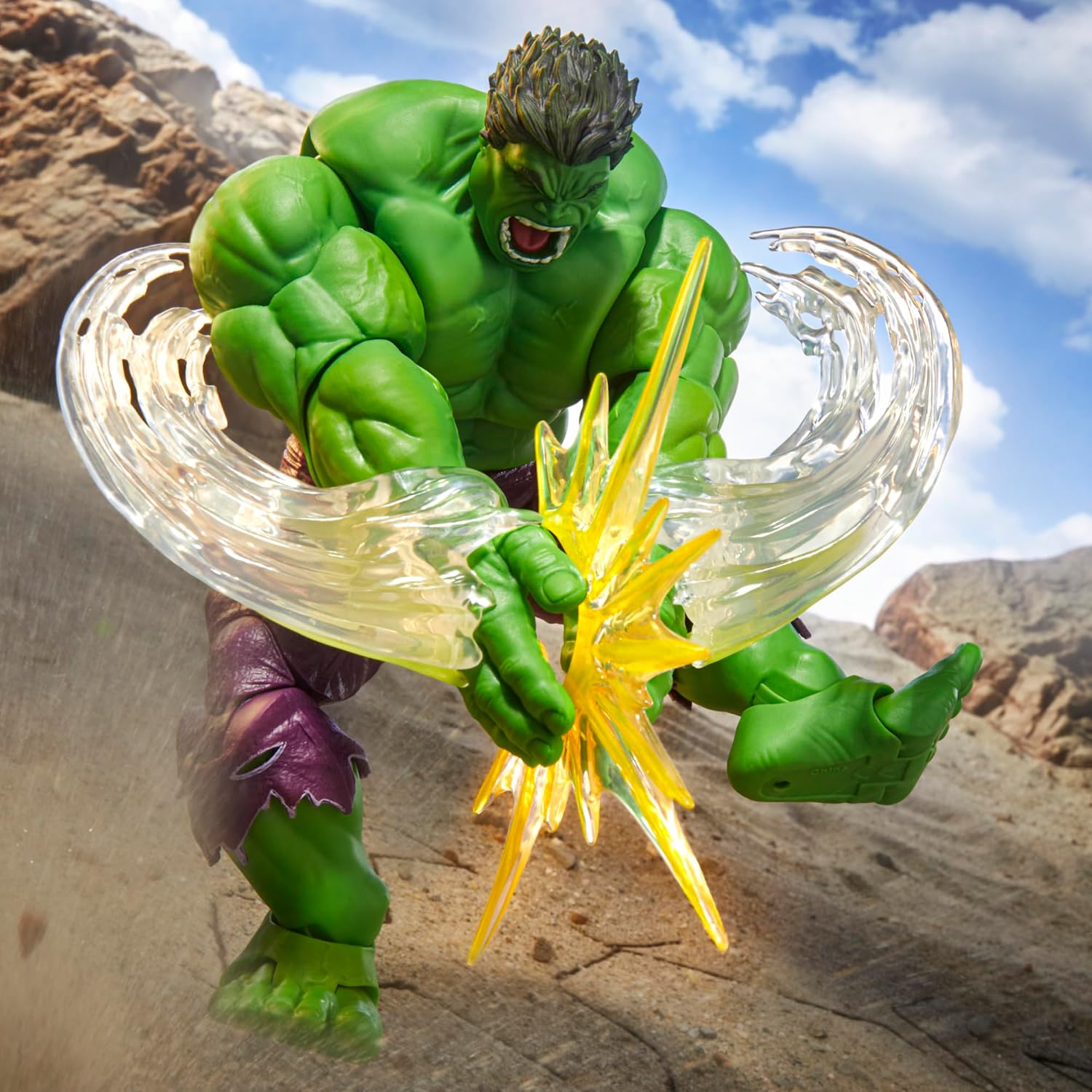 [Pre-Order] Marvel Legends Maximum Series Hulk, Collectible 6-Inch Scale Action Figure with Incredible Articulation and Smashing Accessories