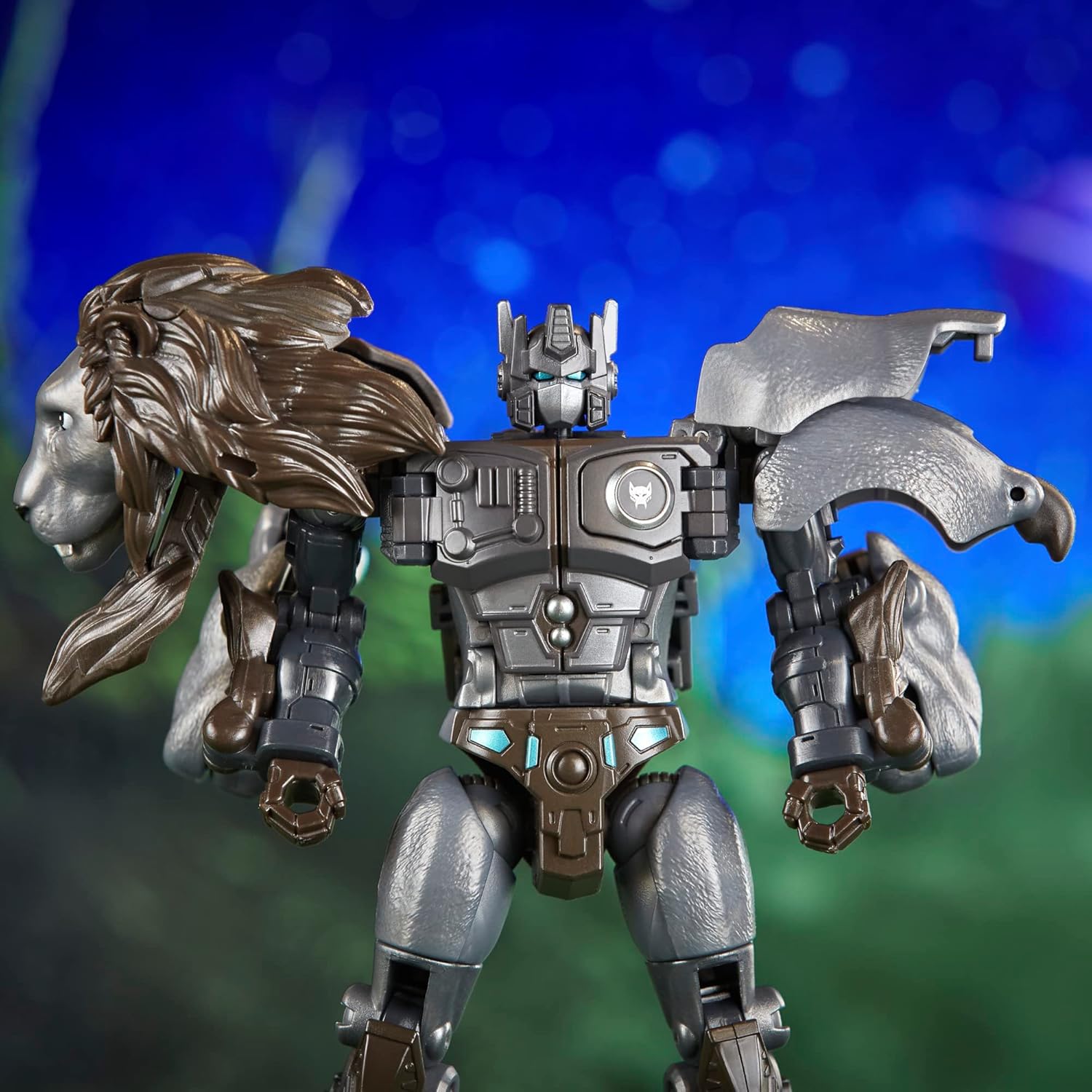 Transformers Toys Legacy Evolution Voyager Nemesis Leo Prime Toy, 7-inch, Action Figure for Boys and Girls Ages 8 and Up