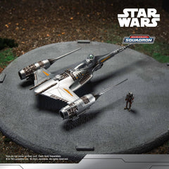 Star Wars Micro Galaxy Squadron The Mandalorian's N-1 Starfighter Class Vehicle with Micro Figure