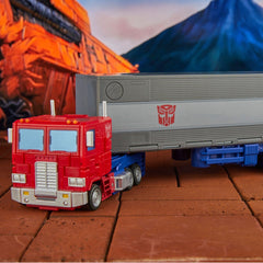 [Pre-Order] Transformers Studio Series Commander Class The Transformers: The Movie 86-31 Optimus Prime