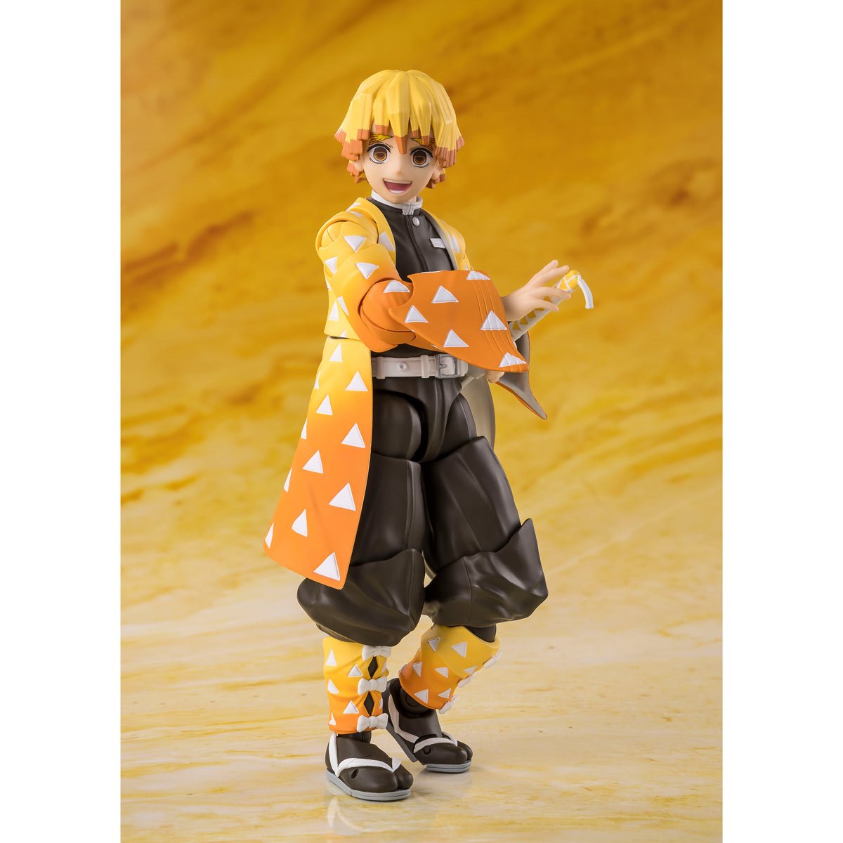 [Pre-Order] TAMASHII NATIONS - Demon Slayer: Kimetsu No Yaiba Zenitsu Agatsuma S.H.Figuarts Action Figure